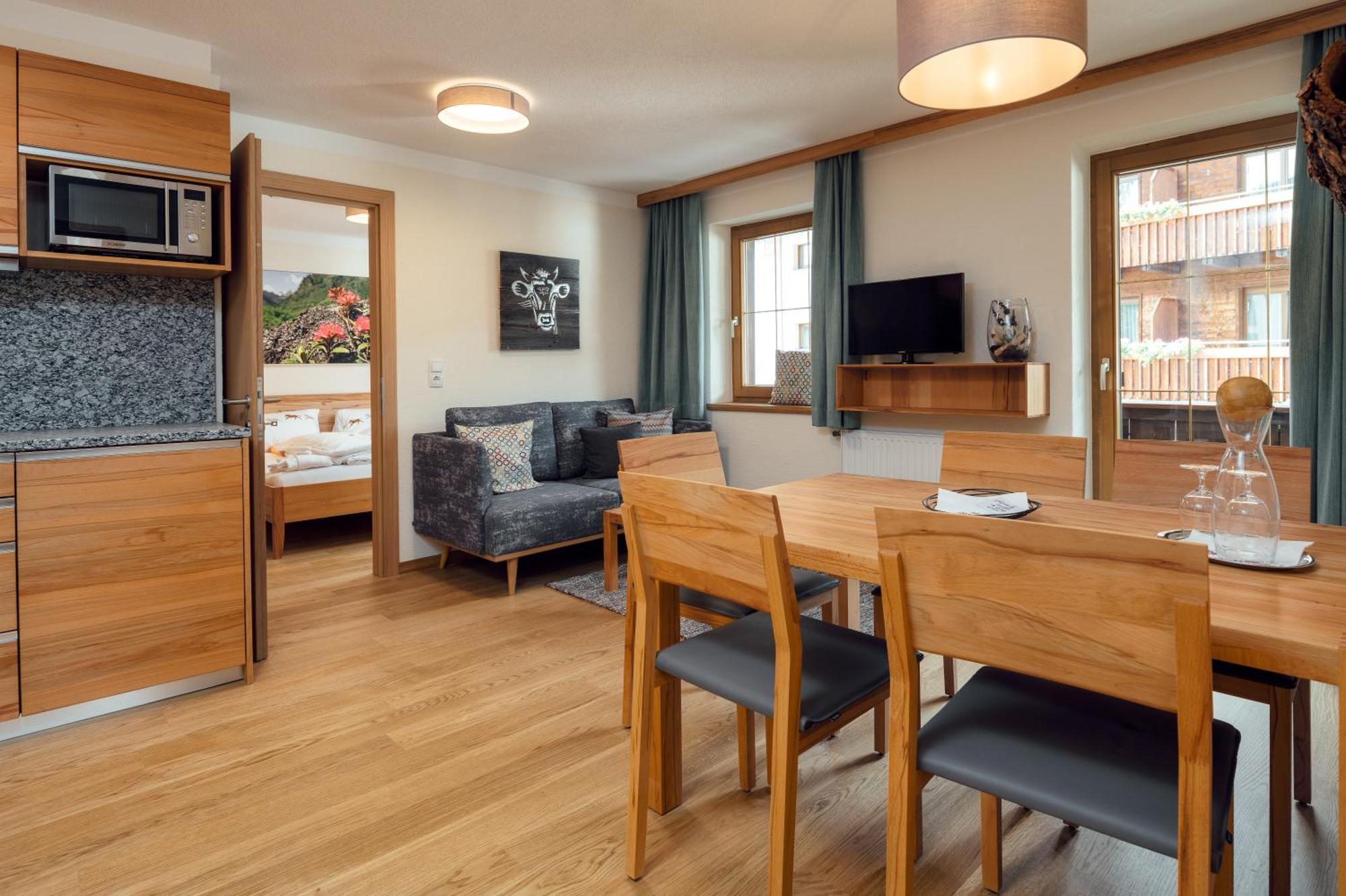 Naturhotel Feriengut Darrehof Serfaus Kamer foto