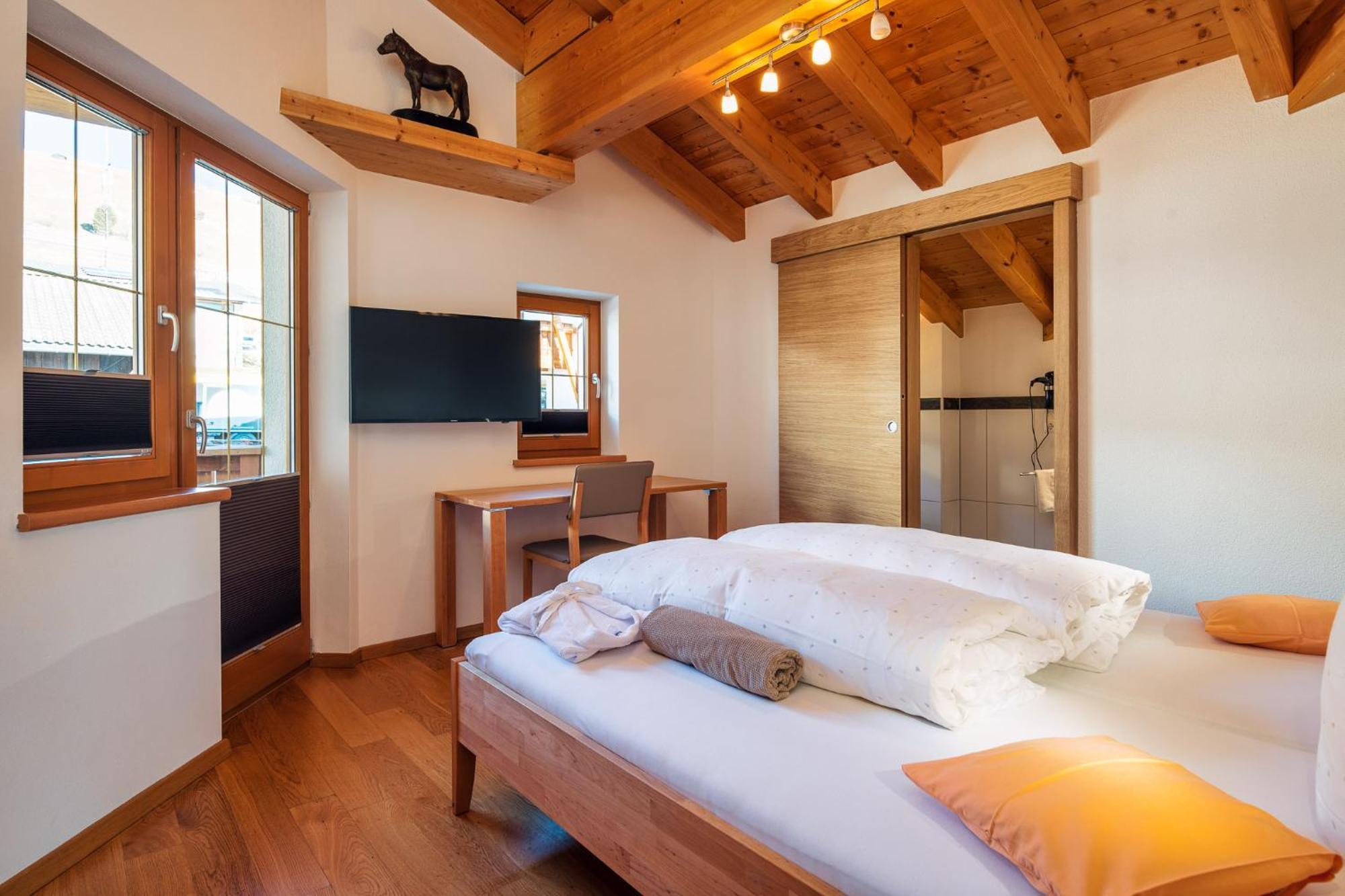 Naturhotel Feriengut Darrehof Serfaus Kamer foto